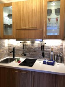 Golden GaPa Studio Apartment 20