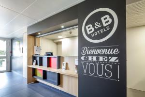 Hotels B&B HOTEL Corbeil-Essonnes : photos des chambres