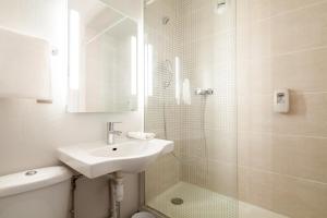 Hotels B&B HOTEL Corbeil-Essonnes : Chambre Double