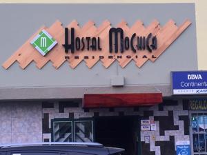 Hostal Residencial Mochica