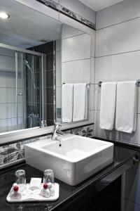 Standard Double or Twin Room room in Grand Hotel Halic