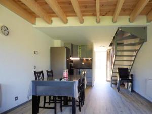 Appartements Appartement wifi, piscine, spa, clim, +velo a Arles en Camargue pour 6 pers : photos des chambres