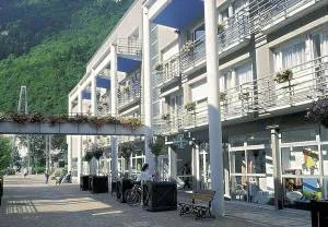 RESIDENCE Rive Droite - 拉里歇尔