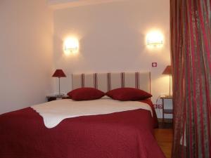 B&B / Chambres d'hotes La Raimbaudiere : photos des chambres