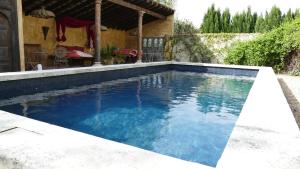 B&B / Chambres d'hotes Mas du Puits d'Amour : photos des chambres