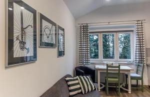 Green House - Two Bedroom Apartment