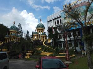 Villa kota bunga 3 BR Kolam renang pribadi