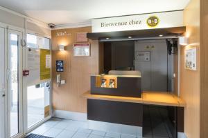 Hotels B&B HOTEL Nantes Parc Expos La Chapelle : photos des chambres