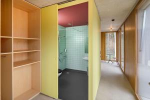 Family Room with Bathroom room in Bern Youth Hostel