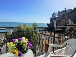 Casa Al Castello - مايوري