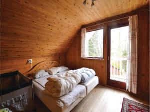 Three-Bedroom Holiday Home In Glesborg