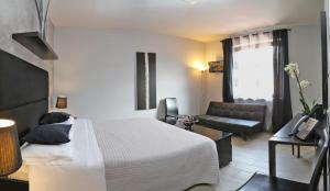 Double Room with Kitchenette room in Hotel Residenza Alighieri