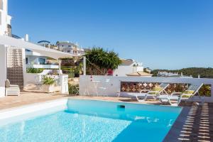 Ocean view guesthouse Burgau - Onelifelodge