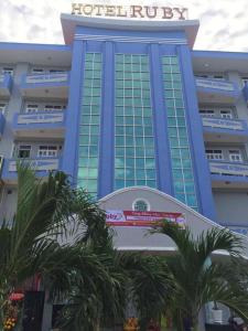 Ruby Hotel Ha Tien