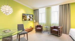 Junior Suite room in The Grace Hotel
