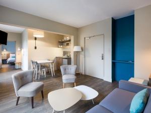 Hotels BEST WESTERN La Porte des Chateaux : Appartement 1 Chambre (4 Adultes)