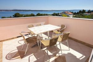 3 stern appartement Apartments by the sea Tkon, Pasman - 6215 Tkon Kroatien