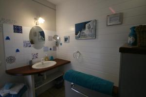 Le Mas des Pierres Blanches photo 24
