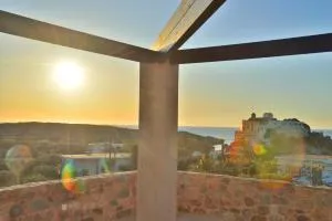 Balcony Rooms - Áyios Pandeleḯmon