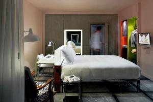 Hotels Mama Shelter Lyon : photos des chambres