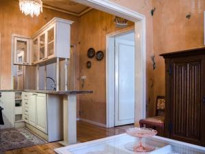 Ema Artistic Flat