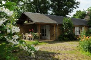 Maisons de vacances Gite THEYS Floing : photos des chambres