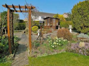 Kents Bank Holiday - Pet Friendly with Bay Views