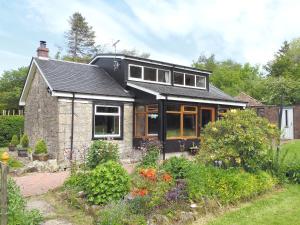 Stonylea Cottage - 28146