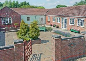 Moorhen Cottage - E3750