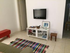 Quarto e sala em Copanema