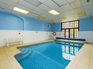 hotelImage
