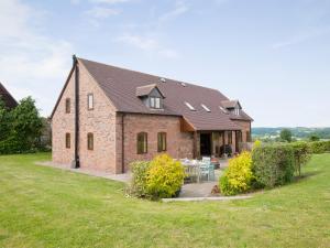 Kingfisher Cottage