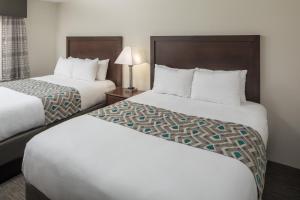  Queen Room with Two Queen Beds room in Chestnut Mountain Resort