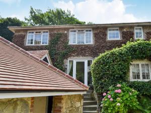 Lake Villa, Holiday homes - Ventnor
