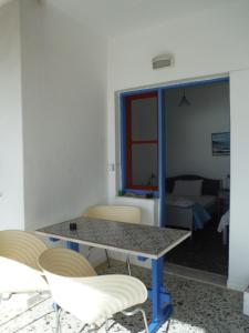 Tasomanolis Studios