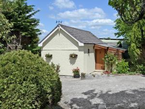 4 stern ferienhaus The Hen House East Looe Grossbritannien