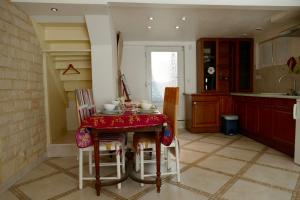 B&B / Chambres d'hotes Chalet de Paris : photos des chambres