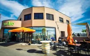 Cafe-Restaurant LEO - Muttendorf