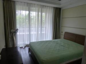Shanghai-Hongqiao Railway Hub - a very quiet location in green area, close to the National Exhibition Center, WISS and Health City - Hotel 1 stella a Shanghai
