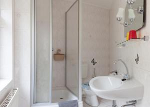 Double Room with Private Bathroom room in Pension Schrammsteinbaude