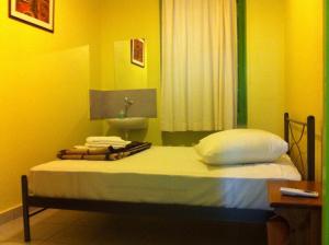 Double Room with Shared Bathroom room in Zeus Hostel