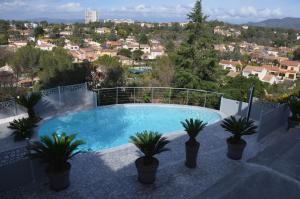 Villas Belle maison avec piscine dans les hauteurs a Saint Raphael : photos des chambres