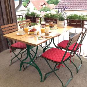 Ferienwohnung am Reinhardswald -Buchenzweig-