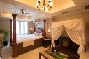 Canon Himeji Higashi (Adult Only)