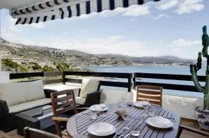 Marina Playa - La Herradura