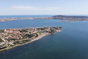 3 hvězdičkový hotel Opéralia Hôtel les Pins Balaruc-les-Bains Francie