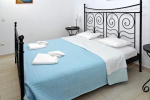 Emmanuela House Kea Greece