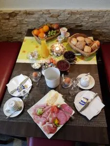 Hotel Zur Brücke - Nehren