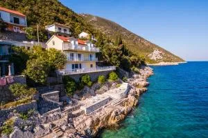 Apartment Villa Waterfront - 特尔帕尼