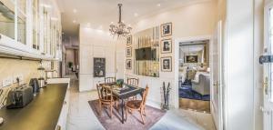 VIP Residence Riverside 26